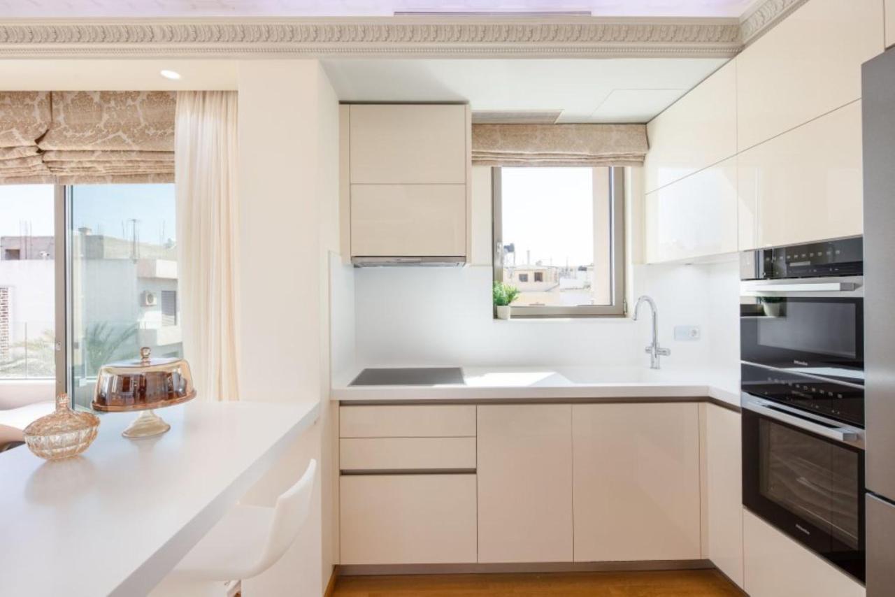 De President Suite, Demani President Suites Сития Экстерьер фото