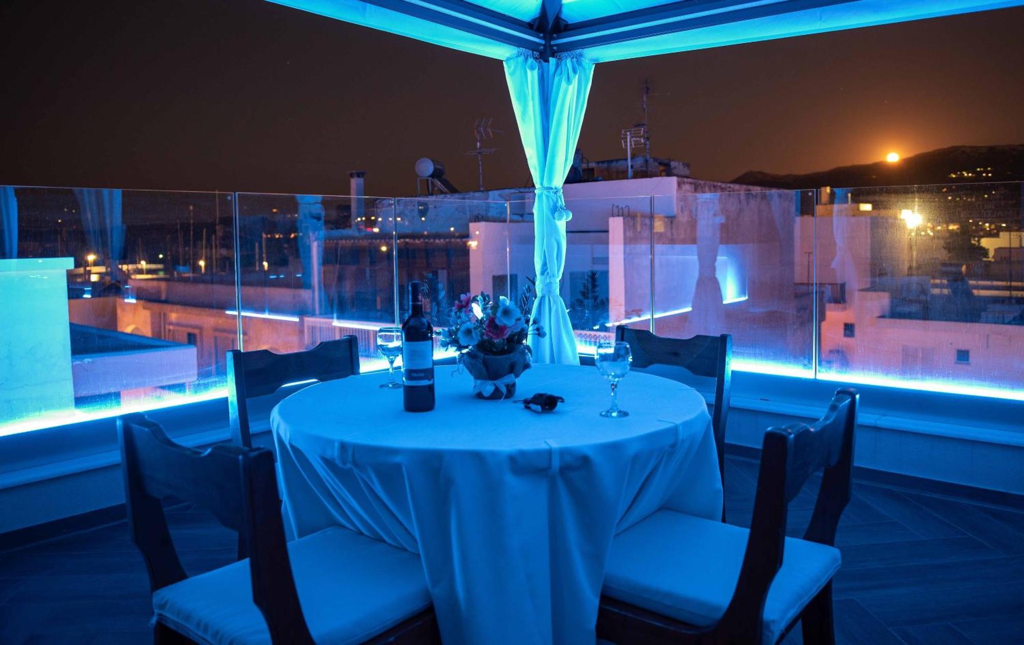 De President Suite, Demani President Suites Сития Экстерьер фото